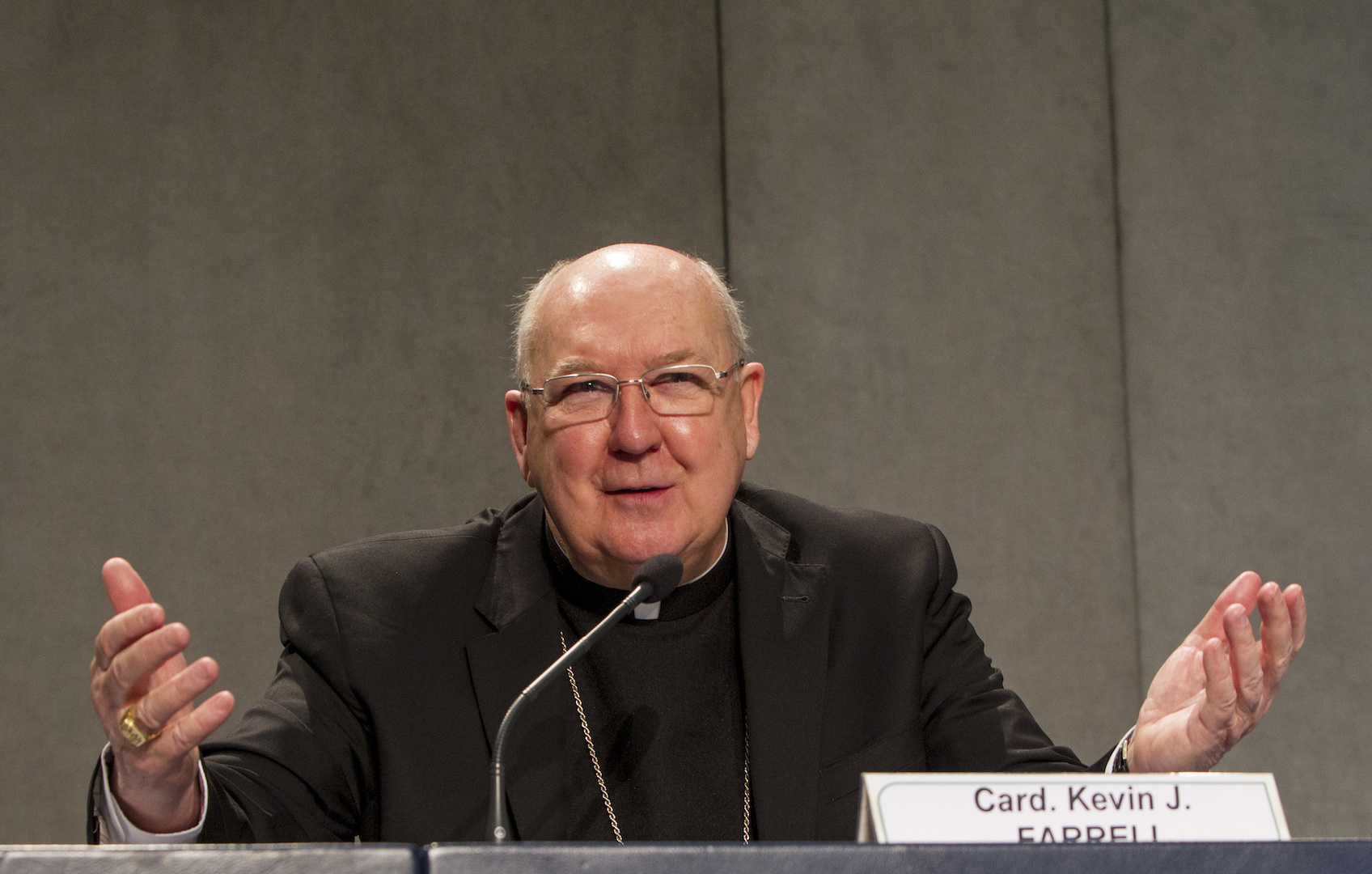 Cardinal Kevin J. Farrell, prefect of the Dicastery for the Laity, Family and Life, answers questions at a Vatican news conference on the 2018 World Meeting of Families, which will be held in Dublin. (CNS photo/Robert Duncan) 