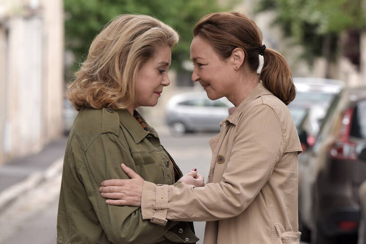 Catherine Deneuve as Béatrice Sobolevski and Catherine Frot as Claire Breton in The Midwife. © Michaâl Crotto/Courtesy of Music Box Films